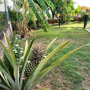 Studio Climatisé Côte-sous-le-vent , Baillif Guadeloupe