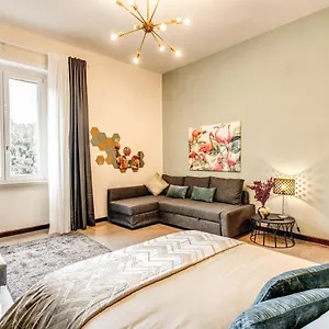Downtown Srl - Borghese Apartamento