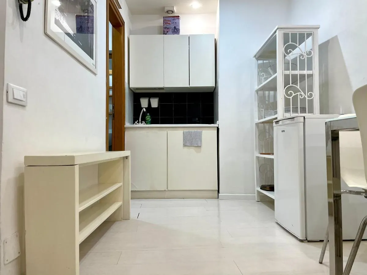 Colosseo 13 Boutique Apartment Rome Italie